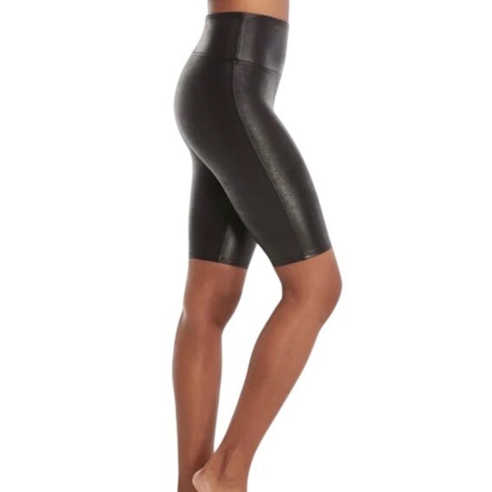 Spanx Faux Leather Biker Shorts Black High Waist Size‎ M
